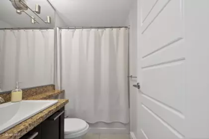 Mudroom Photo of 11 2925 King George Boulevard, Surrey, BC