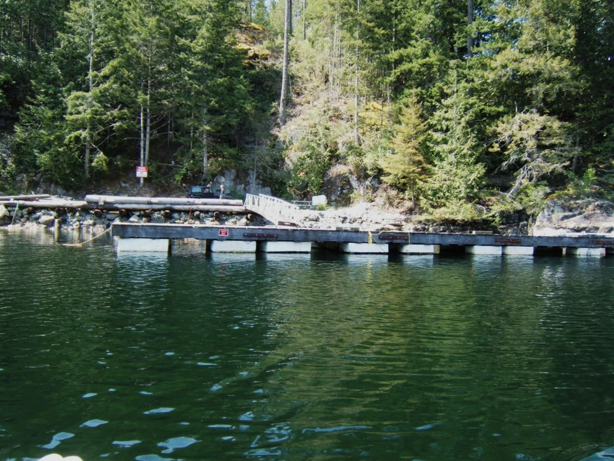 Family Room Photo of DL 1020 S Green Bay, Nelson Island, BC