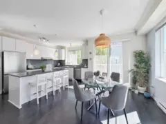 121 5550 Admiral Way, Ladner, BC