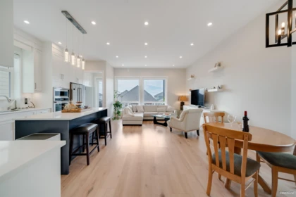 Breakfast Nook Photo of 16778 20a Avenue, Surrey, BC