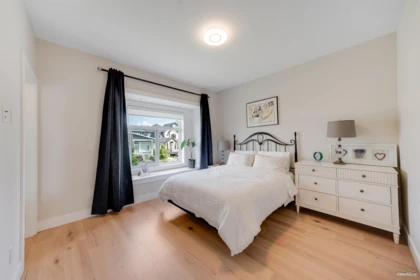 Hot Tub / Spa Photo of 16778 20a Avenue, Surrey, BC