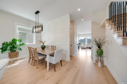 Kitchen Island Photo of 16778 20a Avenue, Surrey, BC