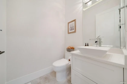 Mudroom Photo of 16778 20a Avenue, Surrey, BC