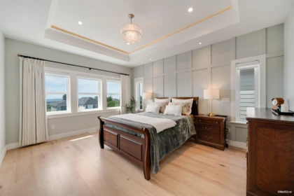 Staircase Photo of 16778 20a Avenue, Surrey, BC