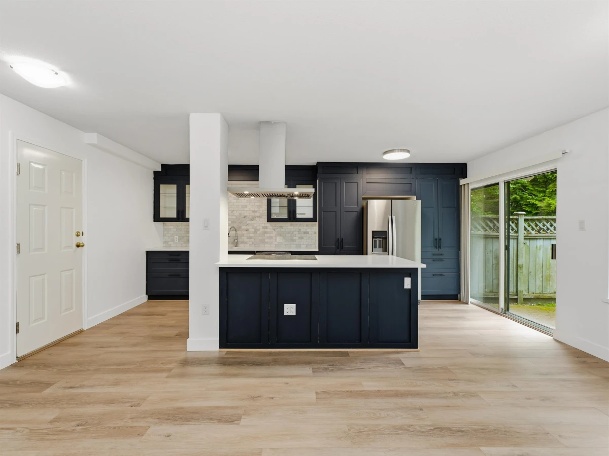 Family Room Photo of 3 7691 Moffatt Road, Richmond, BC