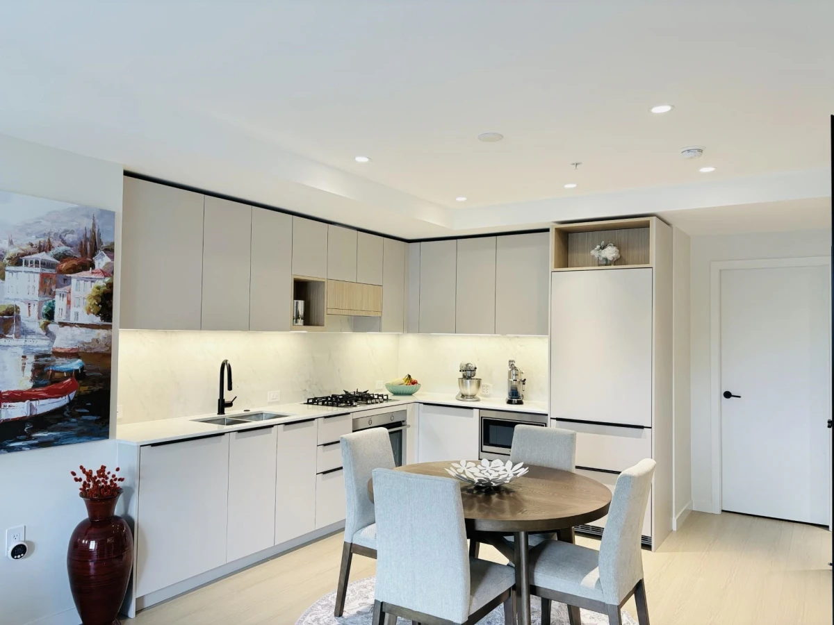 Dining Area Photo of 313 2015 St. Johns Street, Port Moody, BC