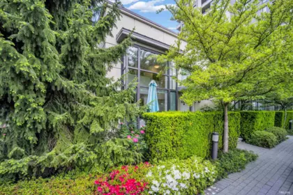 Mudroom Photo of 6 4178 Dawson Street, Burnaby, BC