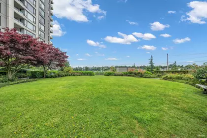 Outdoor Kitchen Photo of 6 4178 Dawson Street, Burnaby, BC