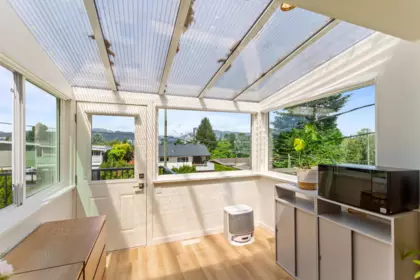 Breakfast Nook Photo of 9175 Holmes Street, Burnaby, BC