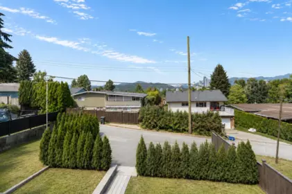 Front Yard Photo of 9175 Holmes Street, Burnaby, BC