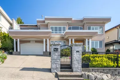 14433 Sunset Lane, White Rock, BC, White Rock — Single Family Residence for sale