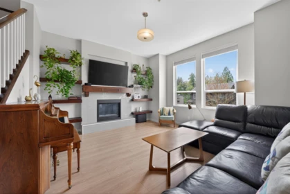 Powder Room Photo of 11235 244 Street, Maple Ridge, BC
