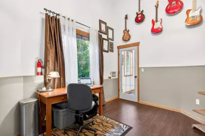 Hallway Photo of 21 24185 106b Avenue, Maple Ridge, BC