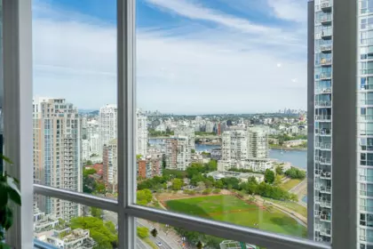 Breakfast Nook Photo of 3108 1438 Richards Street, Vancouver, BC