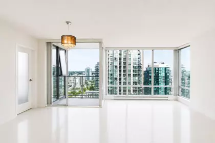 Kitchen Photo of 3108 1438 Richards Street, Vancouver, BC
