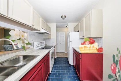 Kitchen Island Photo of 306 5025 Sanders Street, Burnaby, BC
