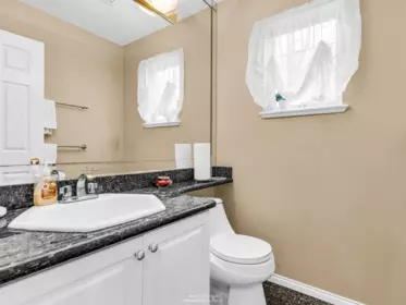 Laundry Room Photo of 3263 W 14th Avenue, Vancouver, BC