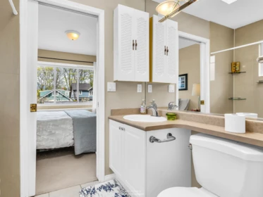 Swimming Pool Photo of 3263 W 14th Avenue, Vancouver, BC