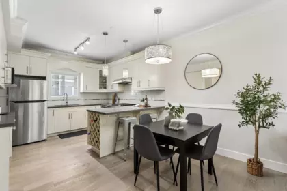 Kitchen Photo of 203 3488 Sefton Street, Port Coquitlam, BC