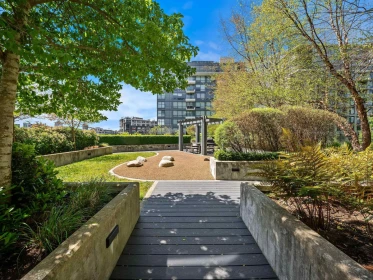 Front Yard Photo of 213 159 W 2nd Avenue, Vancouver, BC