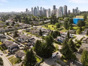5282 Inman Avenue, Burnaby, BC, Burnaby — Single Family Residence for sale