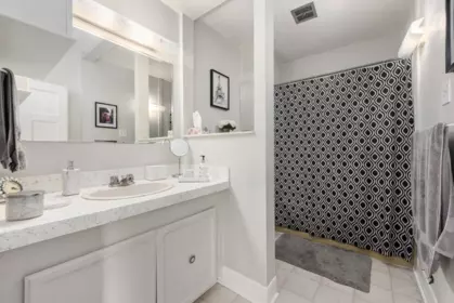 Office / Den Photo of 5282 Inman Avenue, Burnaby, BC