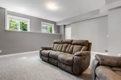 Swimming Pool Photo of 36319 Buckingham Drive, Abbotsford, BC