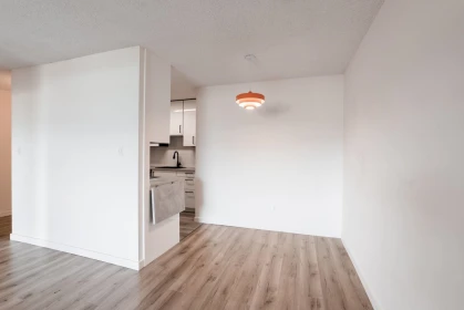 Kitchen Photo of 329 710 E 6th Avenue, Vancouver, BC
