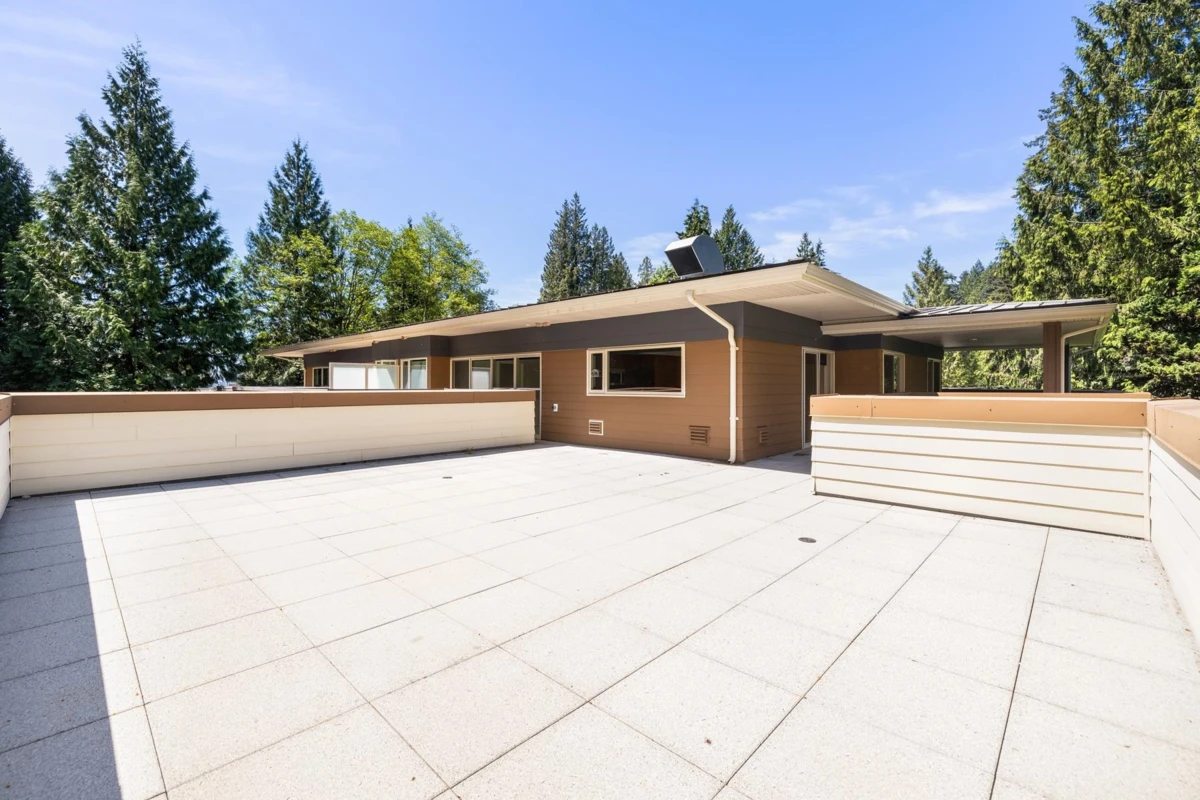 Exterior Rear Photo of PH2 2832 Capilano Road, North Vancouver, BC