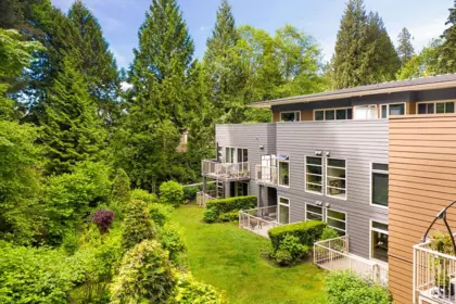 PH2 2832 Capilano Road, North Vancouver, BC, North Vancouver — Apartment/Condo for sale