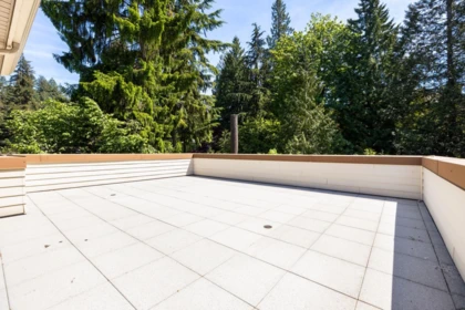 Hot Tub / Spa Photo of PH2 2832 Capilano Road, North Vancouver, BC