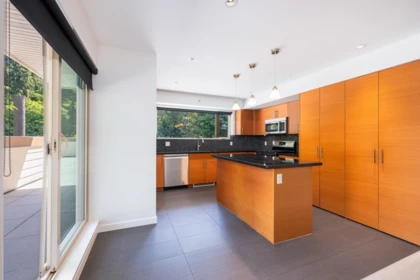Loft / Bonus Room Photo of PH2 2832 Capilano Road, North Vancouver, BC