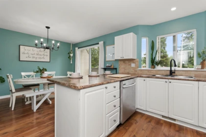 Kitchen Island Photo of 33 7640 Blott Street, Mission, BC