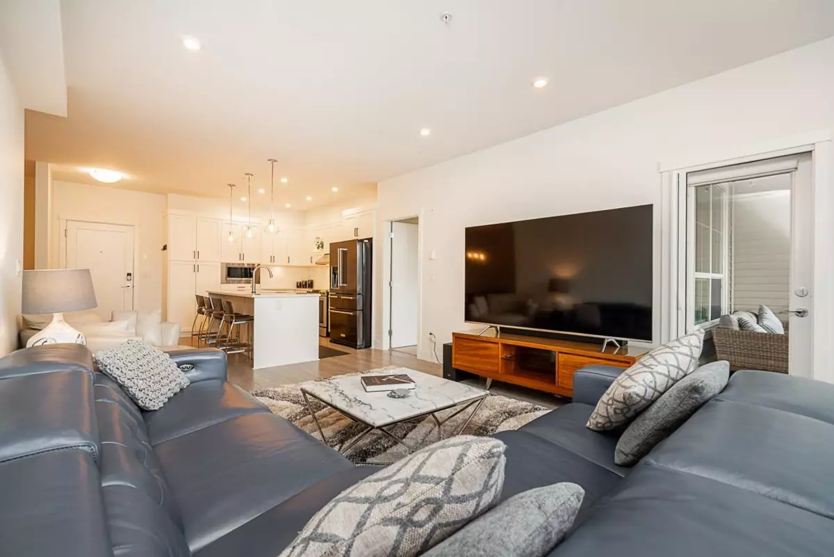 Family Room Photo of 204 12367 224 Street, Maple Ridge, BC