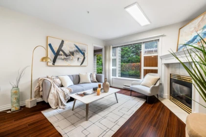 Breakfast Nook Photo of 105 988 W 54th Avenue, Vancouver, BC