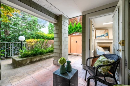Hallway Photo of 105 988 W 54th Avenue, Vancouver, BC
