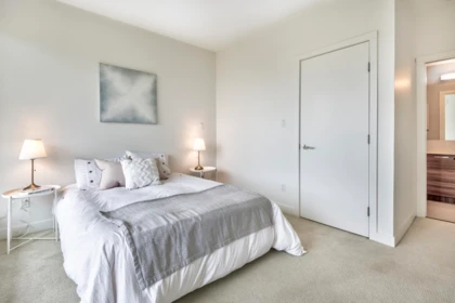 Bedroom 4 Photo of 402 1061 Marine Drive, North Vancouver, BC