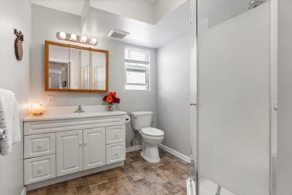 Powder Room Photo of 46296 Ranchero Drive, Chilliwack, BC