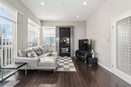 Breakfast Nook Photo of 2275 Bonaccord Drive, Vancouver, BC