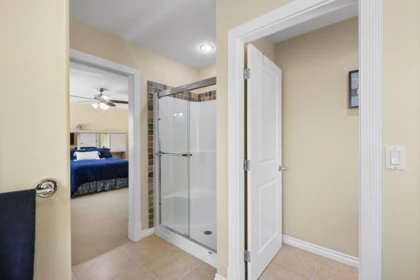 Entry Foyer Photo of A 2484 Nile Gate, Port Coquitlam, BC