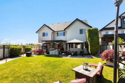 Front Yard Photo of A 2484 Nile Gate, Port Coquitlam, BC
