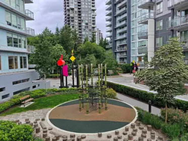 Garden / Landscaping Photo of 2205 308 Morrissey Road, Port Moody, BC