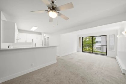 Breakfast Nook Photo of 9 7011 134 Street, Surrey, BC