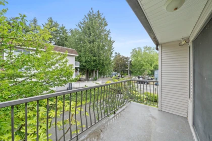 Entry Foyer Photo of 9 7011 134 Street, Surrey, BC