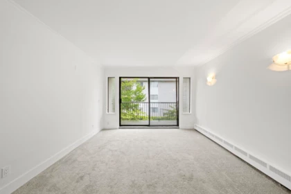9 7011 134 Street, Surrey, BC, Surrey — Apartment/Condo for sale