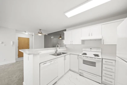 Kitchen Island Photo of 9 7011 134 Street, Surrey, BC