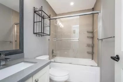Hot Tub / Spa Photo of 14712 34a Avenue, Surrey, BC