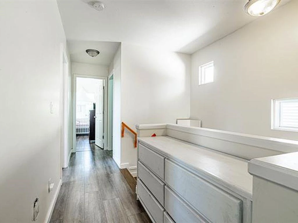 Family Room Photo of 24167 102b Avenue, Maple Ridge, BC