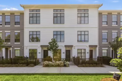 27 2774 Montrose Avenue, Abbotsford, BC, Abbotsford — Townhouse for sale