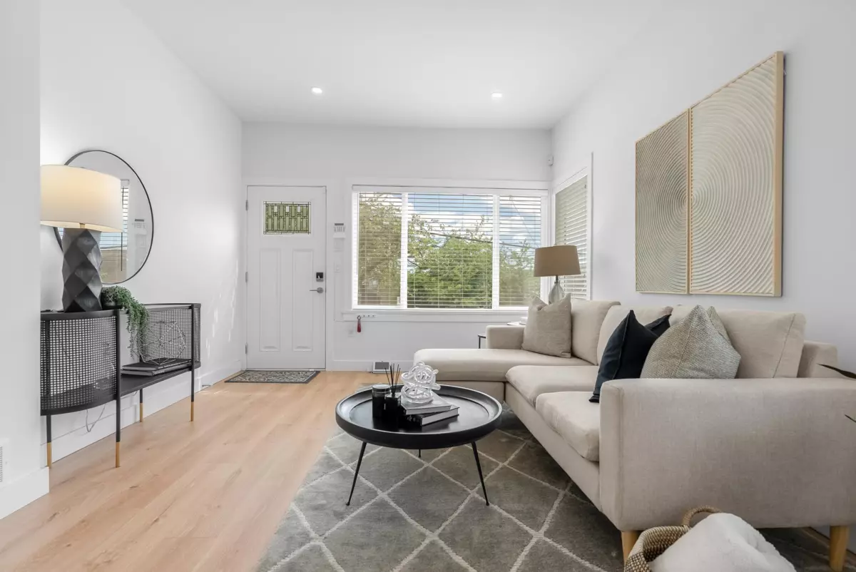Living Room Photo of 2617 Turner Street, Vancouver, BC